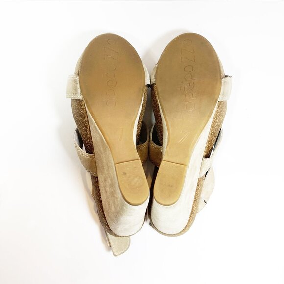 APEPAZZA “Francesca” Women’s Suede T-strap Beige Wedge Sandals Jeweled Trim Size - Picture 10 of 10